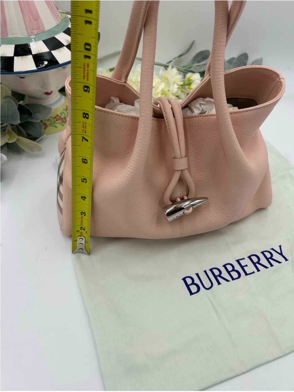 Women’s Burberry, London calf skin leather loop tote bag pristine. - Picture 7 of 15